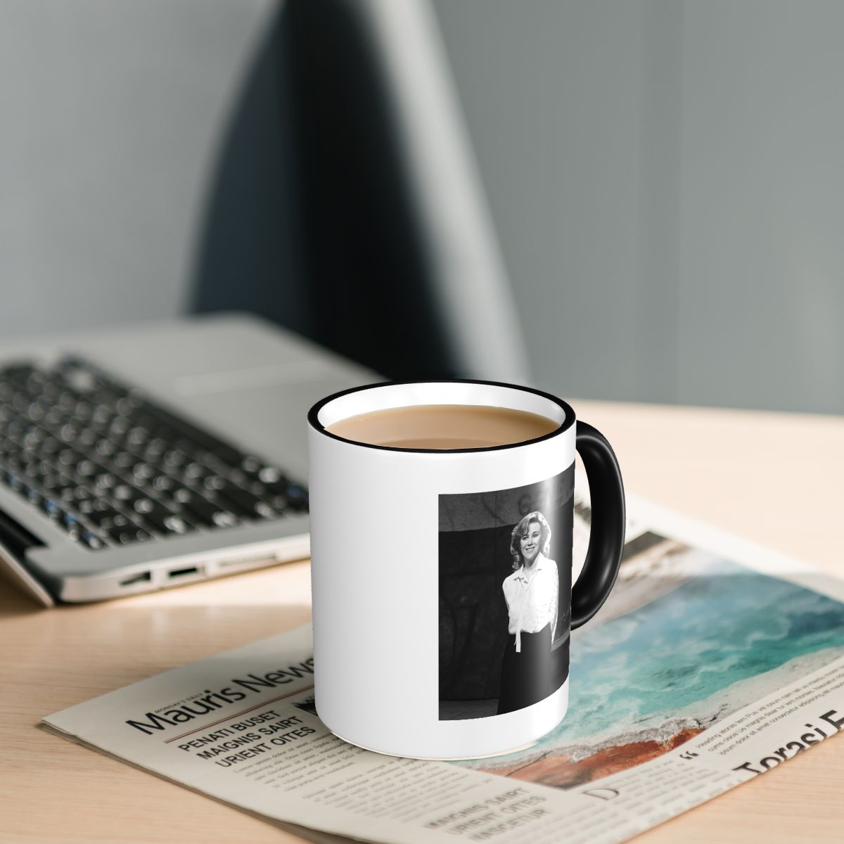 Young Catherine O'Hara Portrai - Young Tea Coffee บทวิจารณ์และราคา