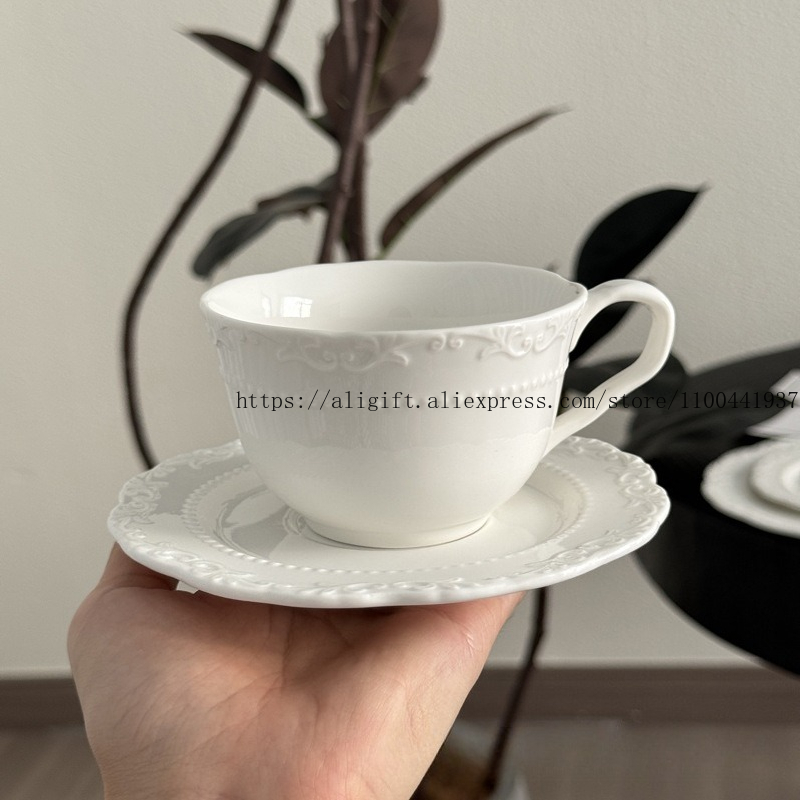 French Light Luxury Embossed F - Coffee Tea Catering บทวิจารณ์และราคา